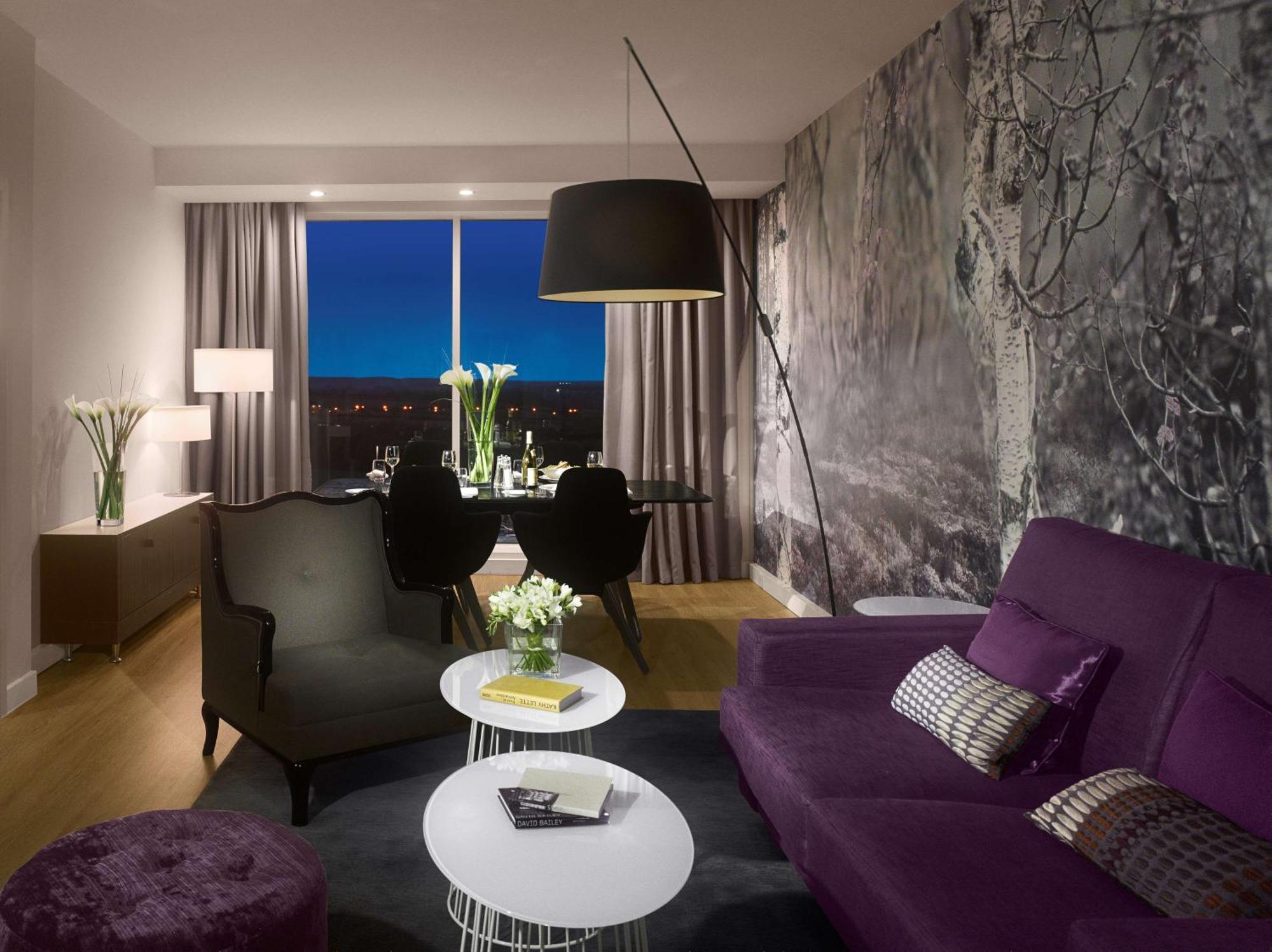 קאסל דונינגטון Radisson Blu Hotel East Midlands Airport מראה חיצוני תמונה